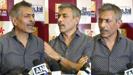 (VIDEO) Prakash Jha Lashes Out On A Journalist At Jai Gangaajal Screening