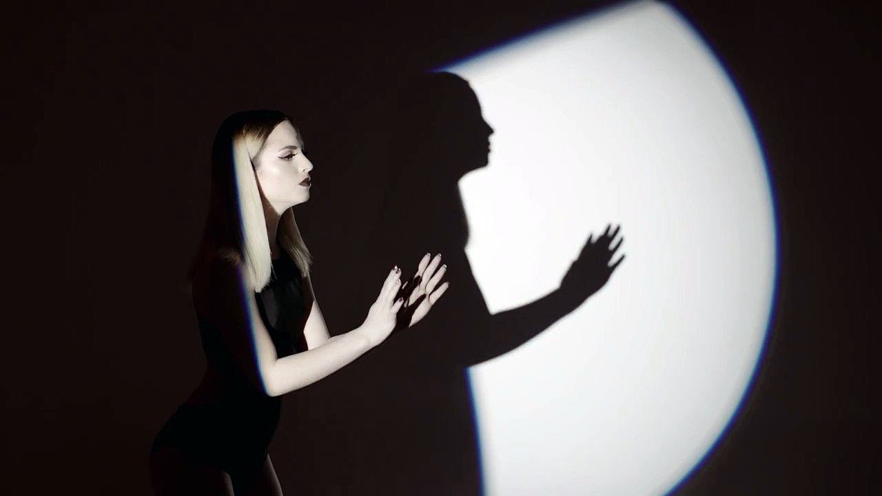 behind the shadows-florena