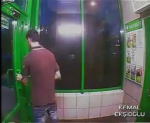 ATM Kapsnn Agzna Scan Adam(Sakin Ol Sampiyon)