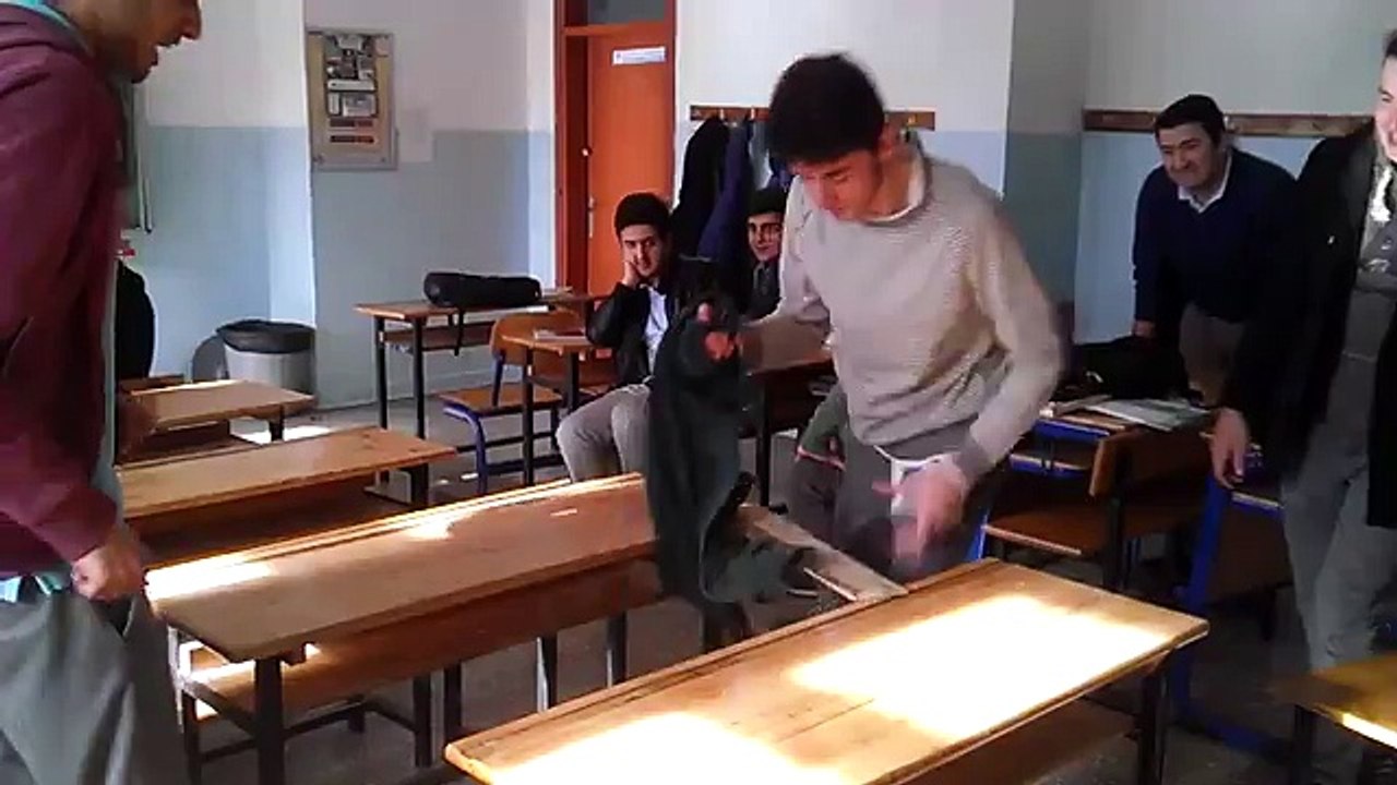 Azimli Scan Duvar Delermis ( Yalan)