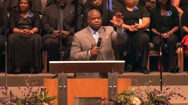 Pastor H. B Charles Preaching in Phoenix