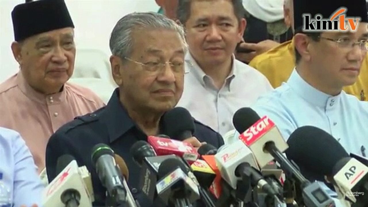 Kita sekarang utamakan singkir Najib dahulu, kata Dr Mahathir