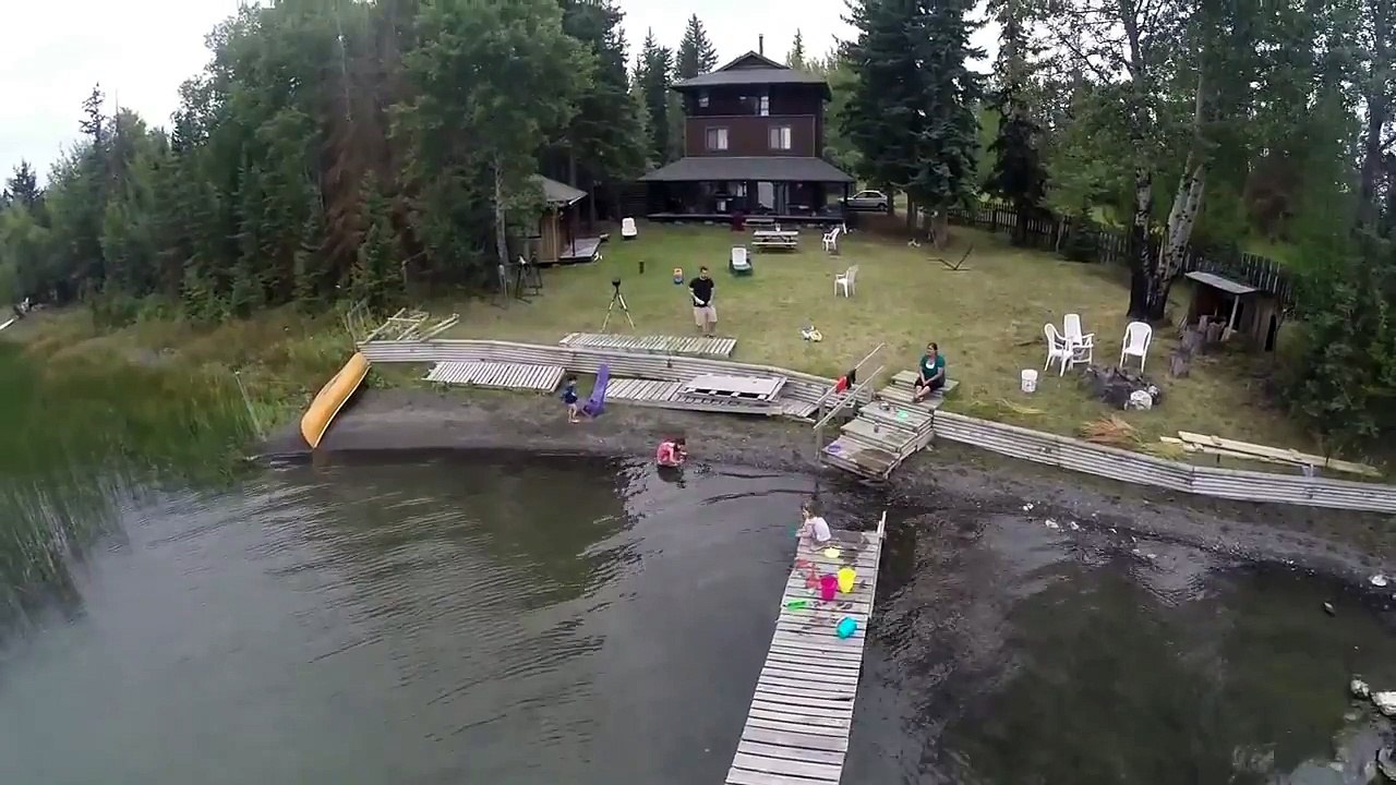 Quand la batterie de ton drone meurt au dessus d'un lac...