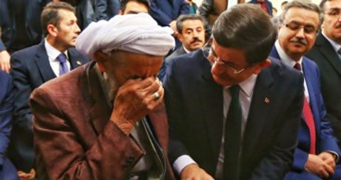 Başbakan Davutoğlu Şırnak'ta! Cuma Namazını Silopi'de Kıldı