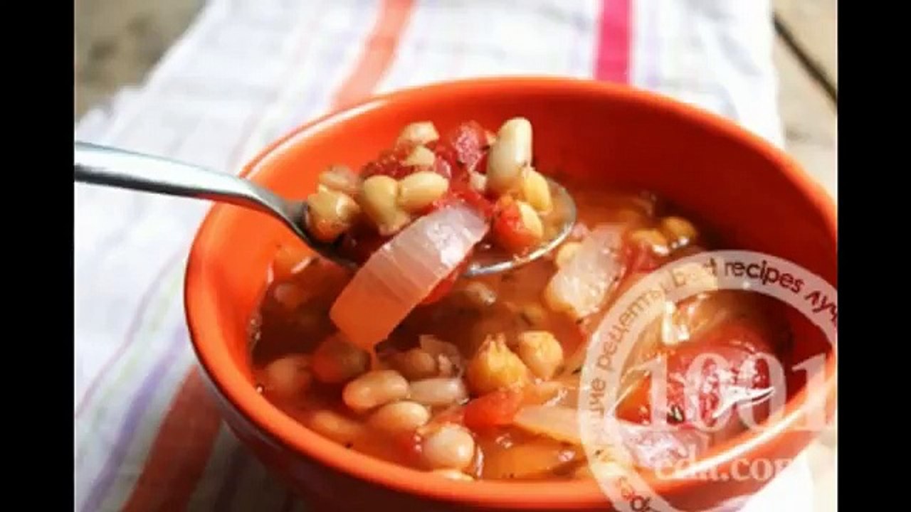 Борщ с грибами и фасолью