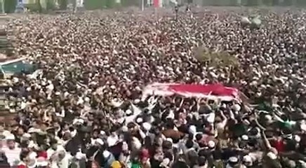 Mumtaz Qadri Namaz e Janaza Full Video..............................GUJJAR