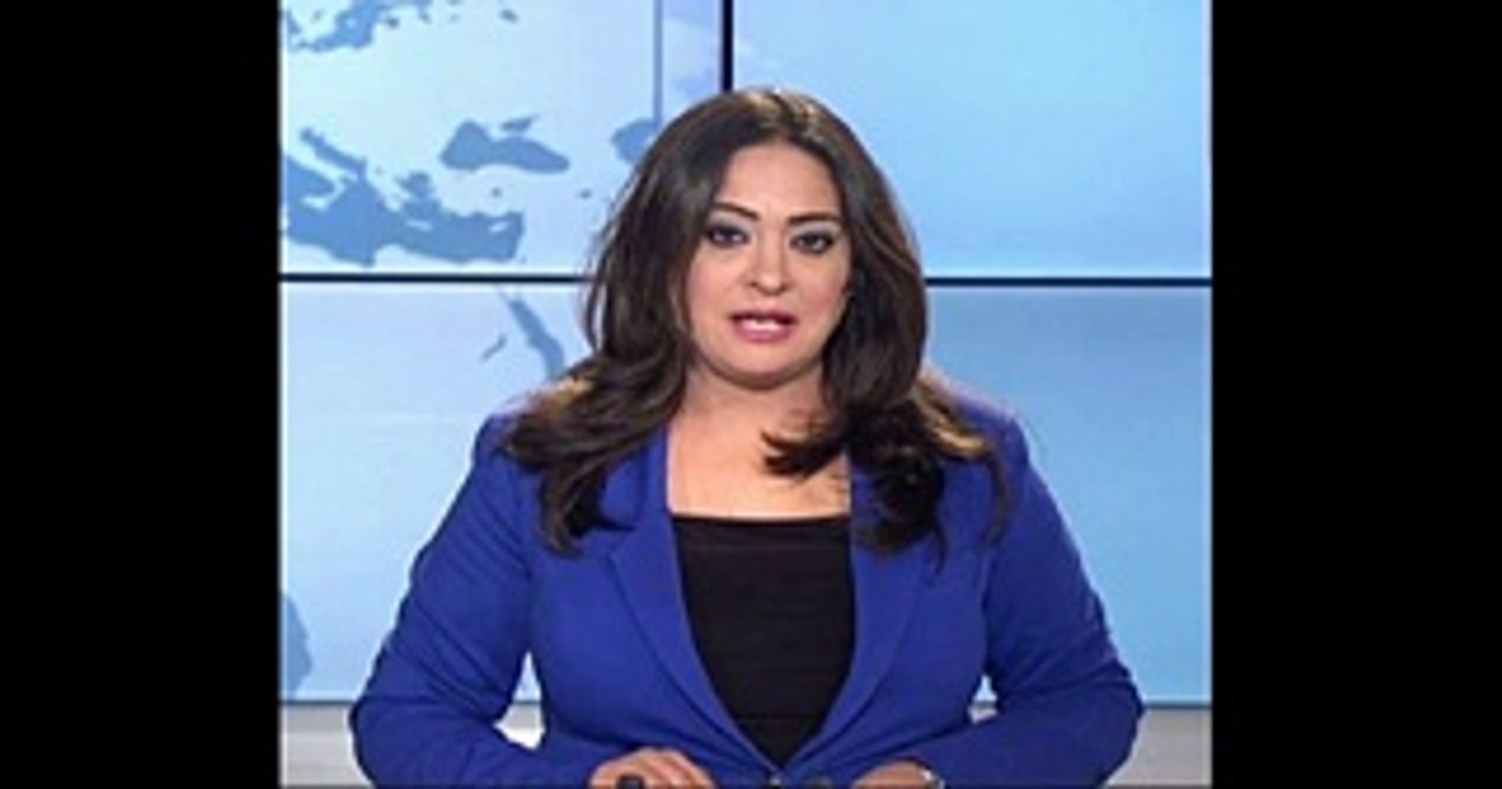 مذيعة أخبار القناة الوطنية تقدم استقالتها على المباشر
