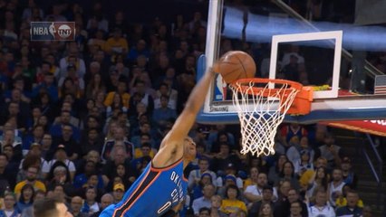 POTD - Thunderous dunk from Westbrook