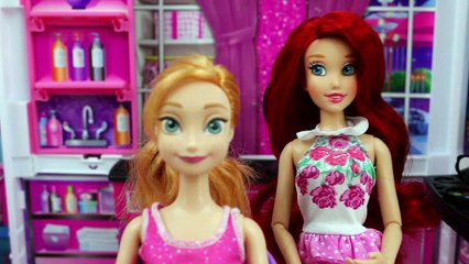 You Vote, Should Ariel Marry Merman? With Frozen Anna and Elsa. DisneyToysFan