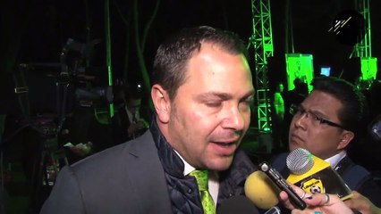 Alista Juan Carlos Osorio visita a Alan Pulido