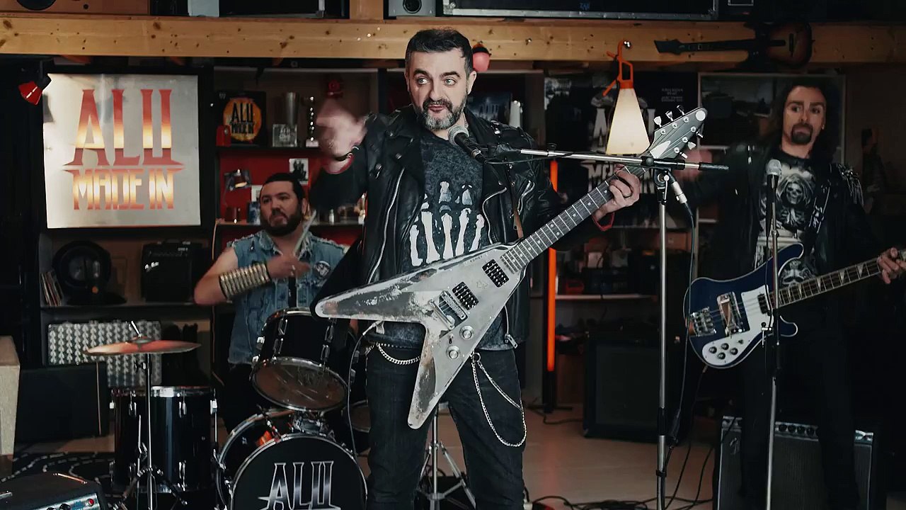 Grenade&Sparks pour La fenêtre en alu - « Alu Made In » - mars 2016