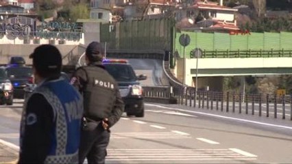 Cumhurbaşkanı Erdoğan Semt Pazarının Yanında Vatandaşlarla Sohbet Etti