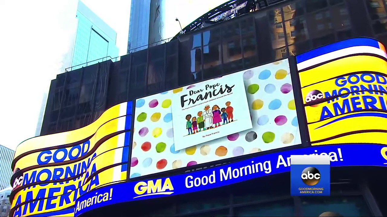 Pope Francis Writes First Childrens Book vidéo