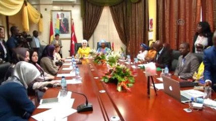 Emine Erdoğan'ın Prosmı Vakfı Ziyareti - Gine