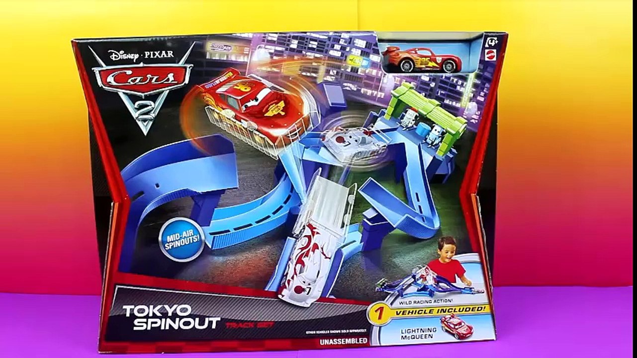 Disney Pixar Cars 2 Tokyo Spinout Track Set Lightning McQueen & Rip Klutchgonski Race & Crash!