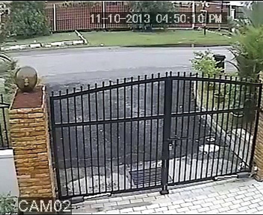 Maling Kejepit Pintu