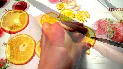Елочка из апельсина! Christmas tree of orange ! Украшения из фруктов. Decoration of fruit