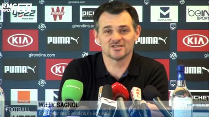 Sagnol : "C'est le métier d'entraîneur que de se remettre en question"