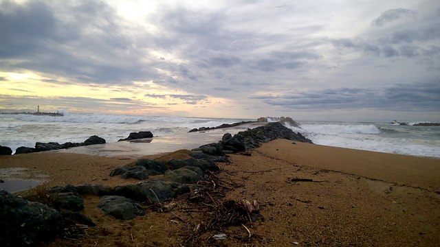 La Tempete Imogen / Ruzica arrive au Pays Basque (Anglet 2016-02-08 16h57) video n°2