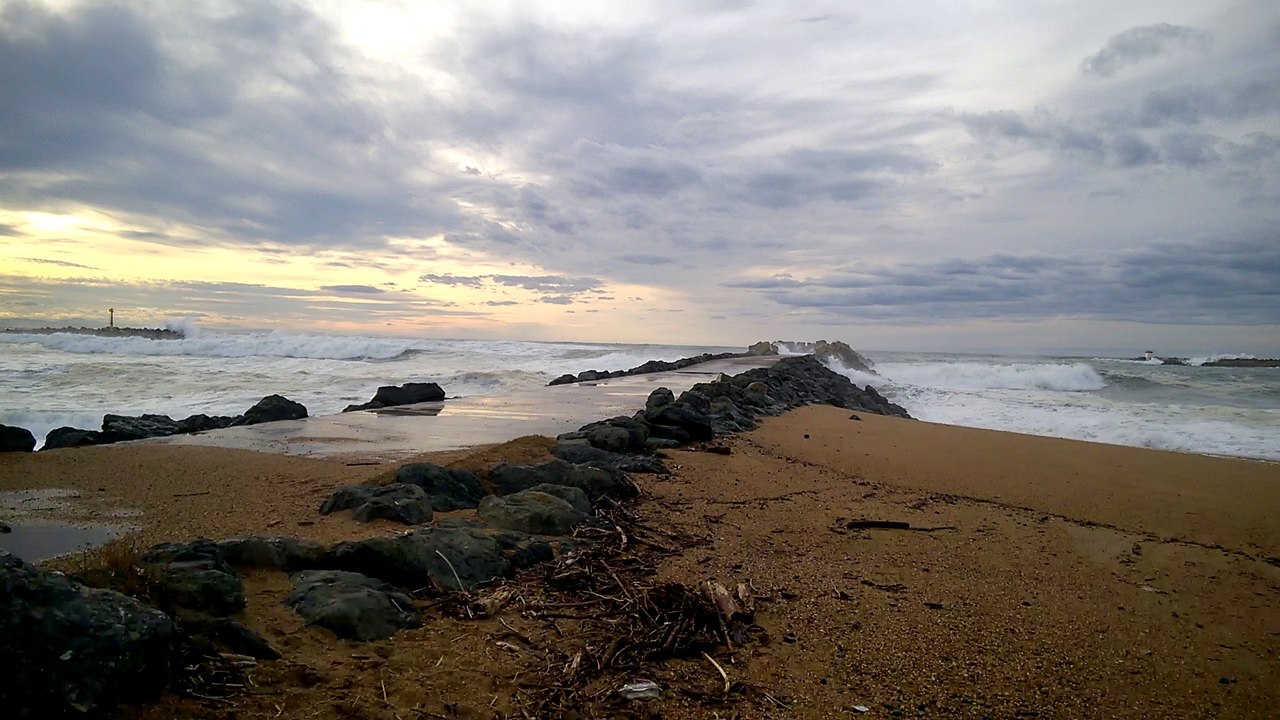 La Tempete " Imogen / Ruzica " arrive au Pays Basque (Anglet 2016-02-08 16h57) video n°2