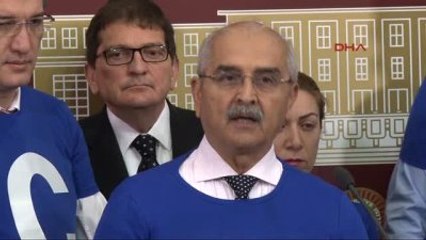CHP'li Milletvekillerinden Meclis'te 'Hepatit C' Tişörtlü Protesto