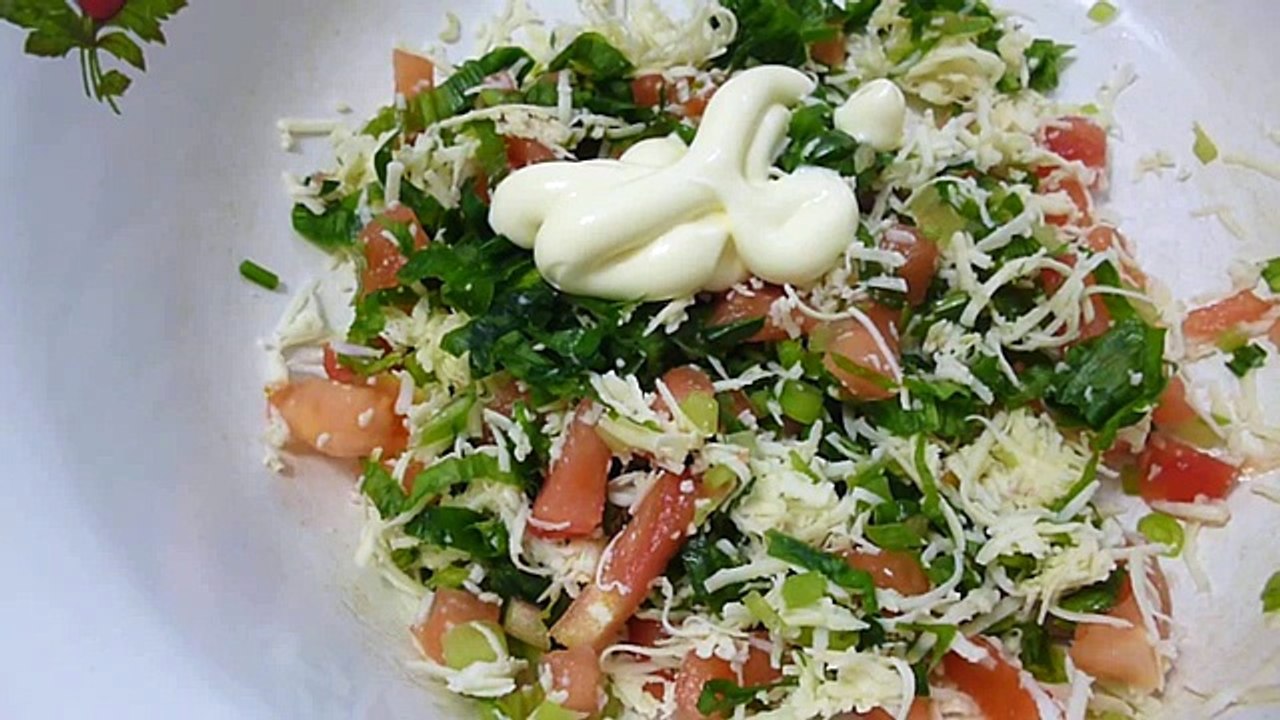 Закуска с чипсами (быстро и легко) Сhips with tomato and  cheese