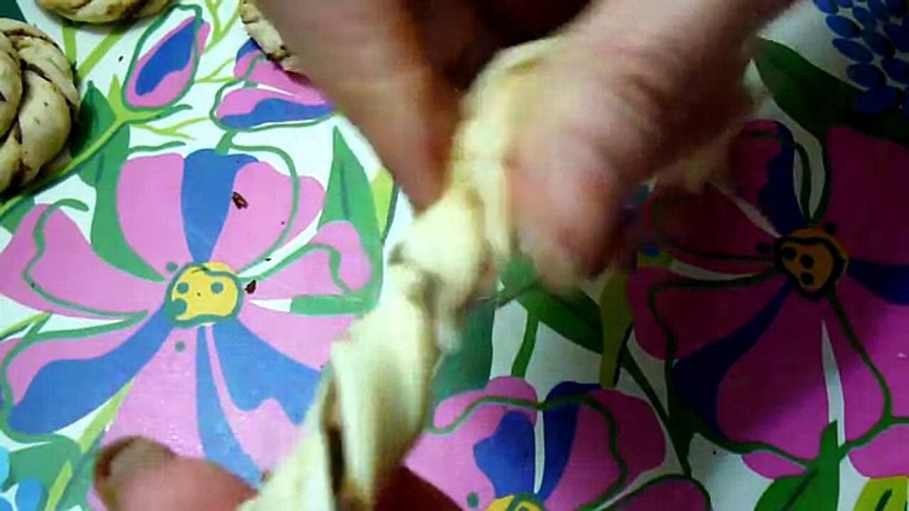 Как лепить из теста! Идеи из слоеного теста! Булочки с шоколадом! Breakfast buns