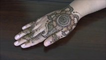 easy-to-make-arabic-henna-design-traditional-bridal-mehndi-tutorial