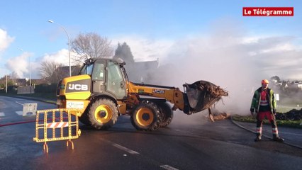 Le Relecq-Kerhuon (29). Scarmor. Après les actions coup-de-poing, le déblayage
