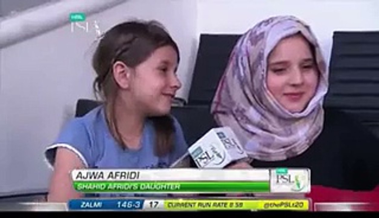 Afridi's doughter's suported shoaib malik instead of her father