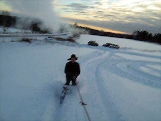 На лыжах за машиной(1)