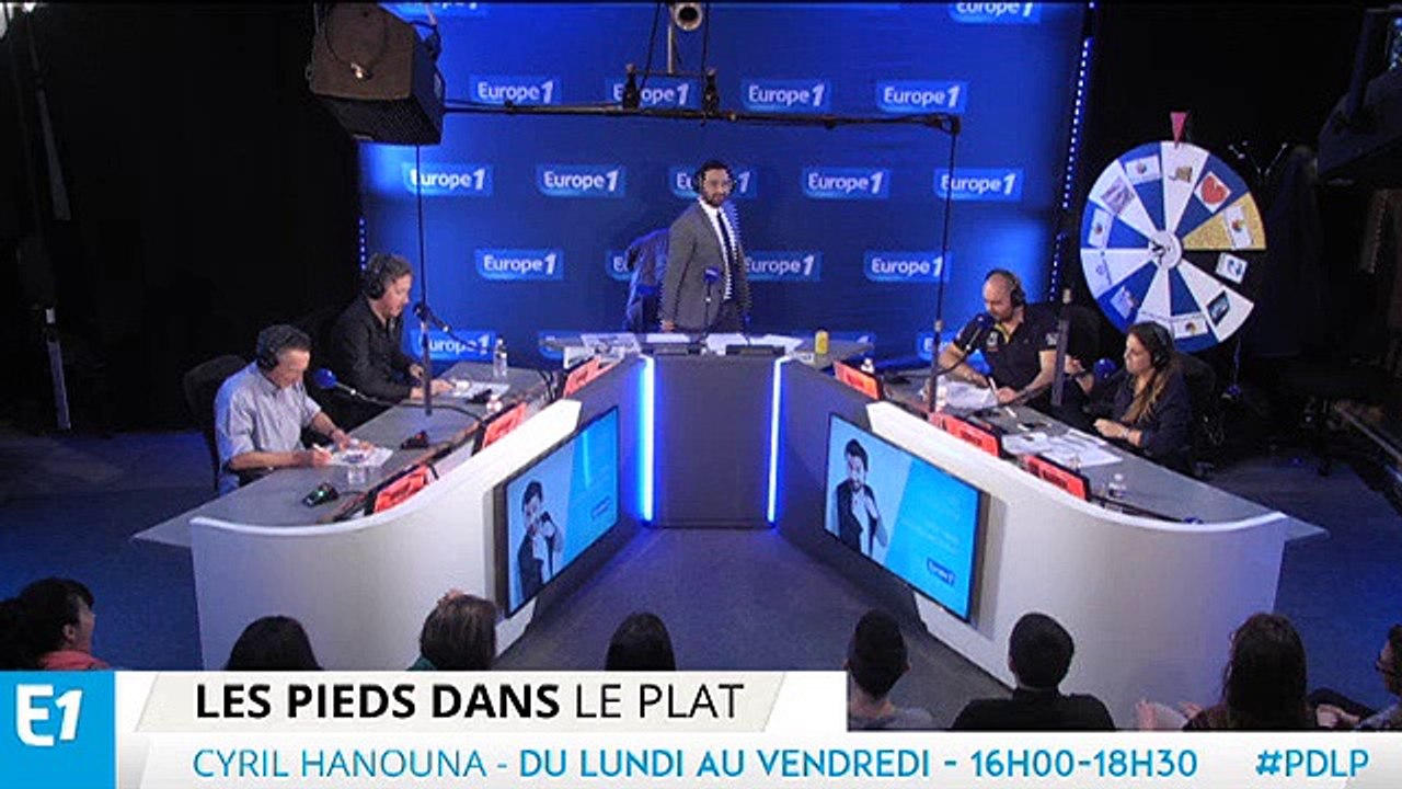 Cyril Hanouna à Valérie Benaïm : "Faites gaffe, y a une molaire qui est partie !"