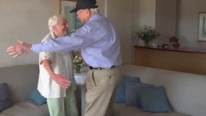 Un vétéran de la Seconde guerre mondiale retrouve la femme de sa vie, 70 ans plus tard