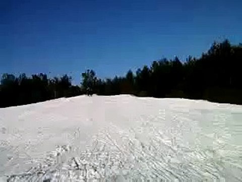 неудачное катание на лыжах)))