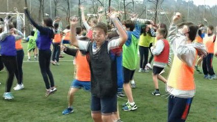 BILBAO FLASHMOB UNSS EURO 2016 Lycée français de Bilbao