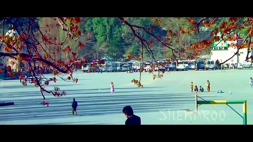 Pehli Pehli Baar Mohabbat Ki Hai - Sirf Tum (720p HD Song)