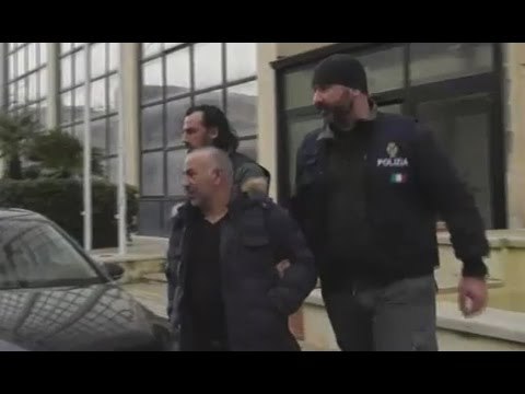 Comiso (RG) - Incendia il camion concorrente, arrestato autotrasportatore (11.02.16)