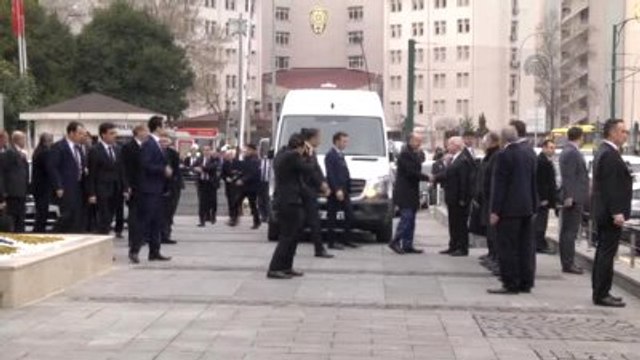 Müezzinoğlu: Olaylar Sırasında Tahrip Edilen Ambulans Sayımız 30'un Üzerine Çıktı