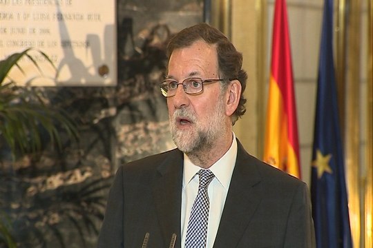 Rajoy: Un Gobierno de PSOE con radicales es lo peor
