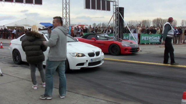 BMW E92 M3 Vs. Dodge Viper