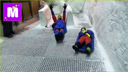 Макс в Дубаи День7 едем кататься на санках и больших шарах в Ski Dubai indoor interteinment