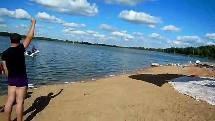 Полёт на парашюте за гидроциклом Авианосец