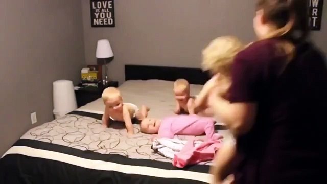 Это просто СУПЕРМАМА! И все это на таком позитиве