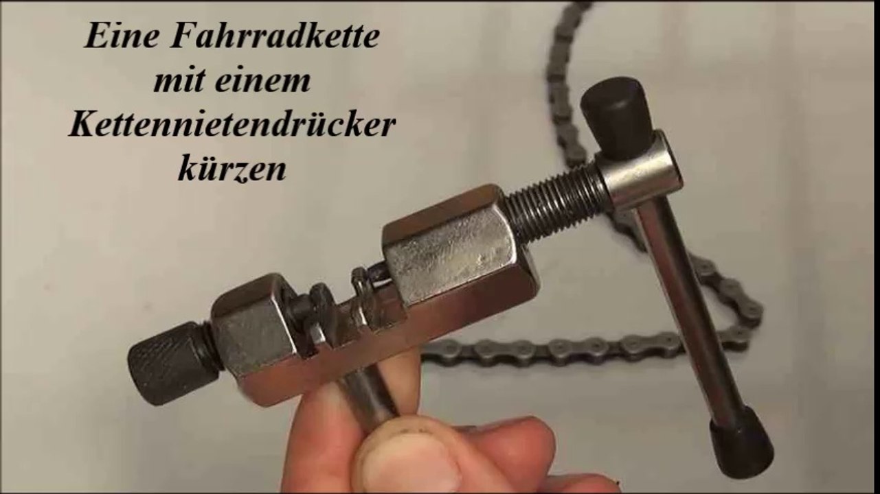 Eine Fahrradkette mit einem Kettennietendrücker öffnen und kürzen