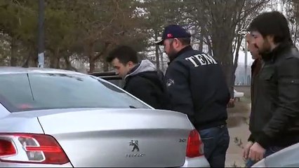 Gözaltına alınanlar sağlık kontrolü için hastaneye getirildi