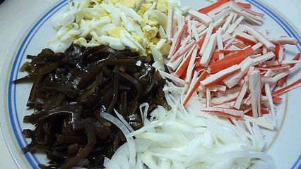 Салат с морской капустой