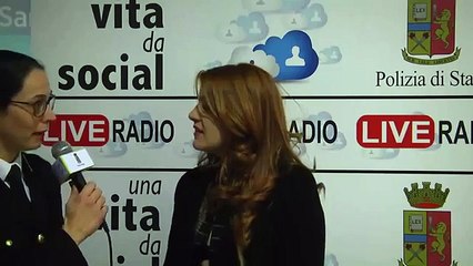 L'intervista alla cantante Noemi (720p Full HD)