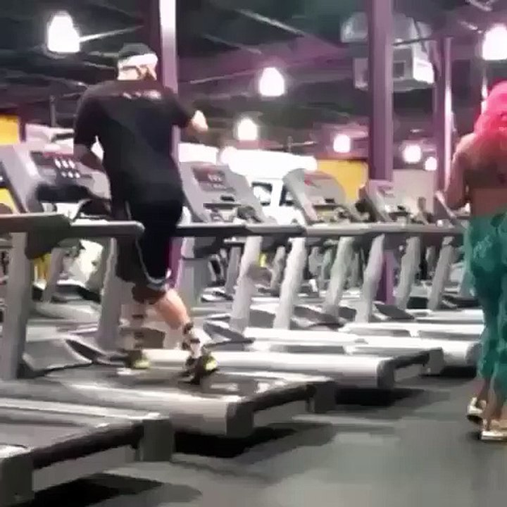 Staring At The Gym Fail Win