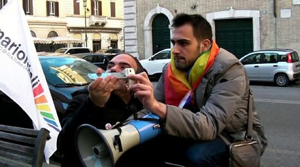 PRESIDIO AL SENATO - Cominciano le Votazioni